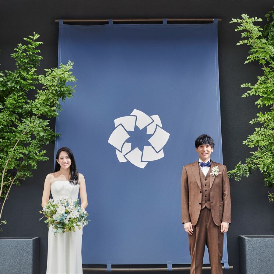 近鉄奈良駅徒歩5分。五重塔を臨む奈良らしいロケーションでの、プレミアムな結婚式を