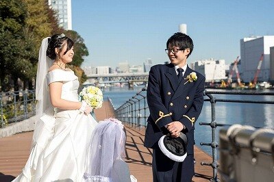 「ザ・東京」という景観を海から楽しめる特別感のあるクルーズウエディングを叶えて。